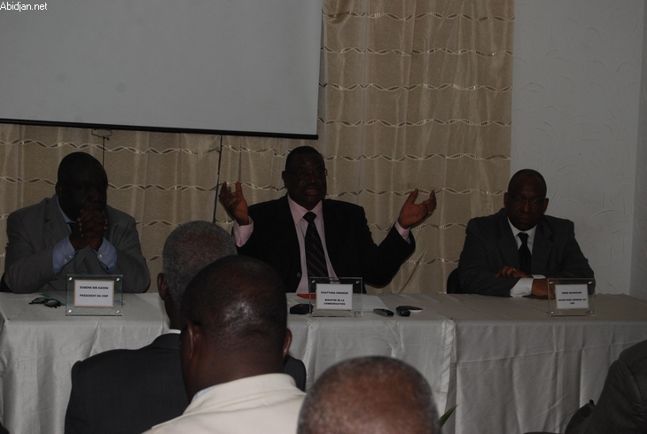 Deux journalistes ivoiriens écopent d’un 