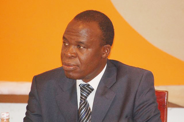 Emile Guiriéoulou hier  au  corps préfectoral - “Nous avons des  lois en Côte d’Ivoire, il n’y a pas deux présidents”