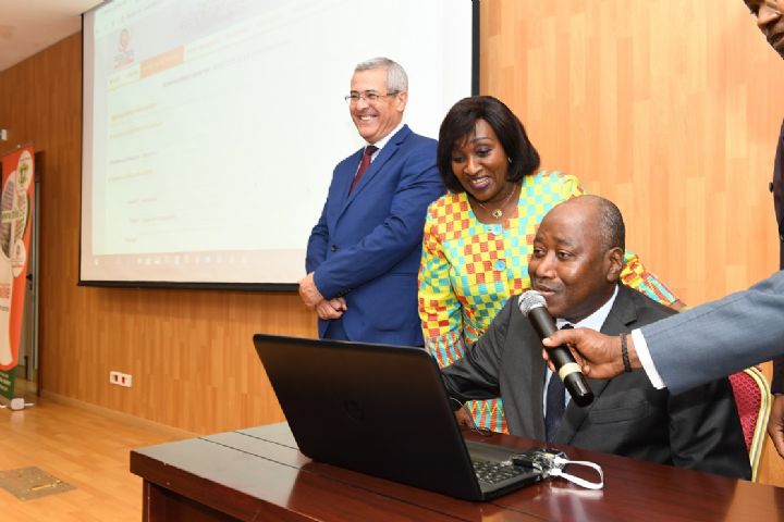 Un portail citoyen pour soutenir la modernisation de l’Administration lancé à Abidjan