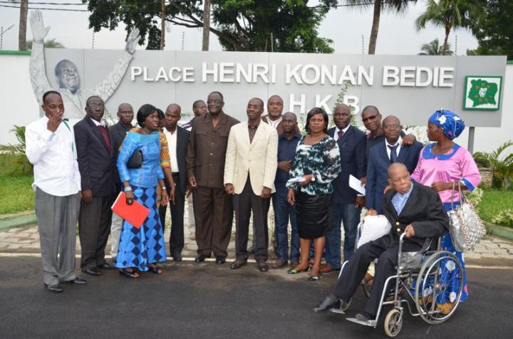 40 millions de F CFA remis aux agents de l’ex-quotidien « LE DEMOCRATE » : Le PDCI s’acquitte d’une dette de plus de 15 ans