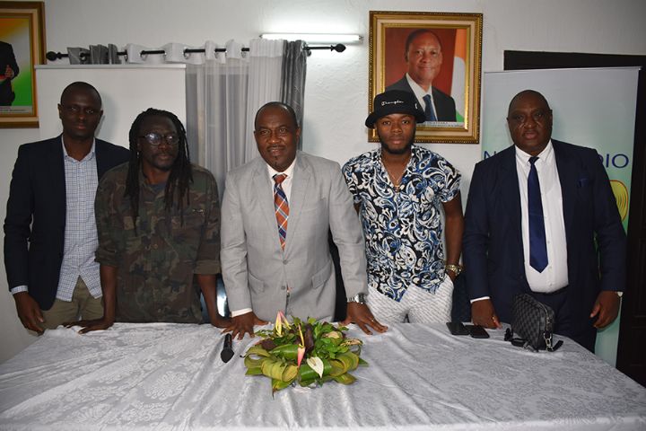 Bonne année 2020 : Ismaël Isaac et Kérozen DJ prêts pour le spectacle avec Raoul Aby à Marcory