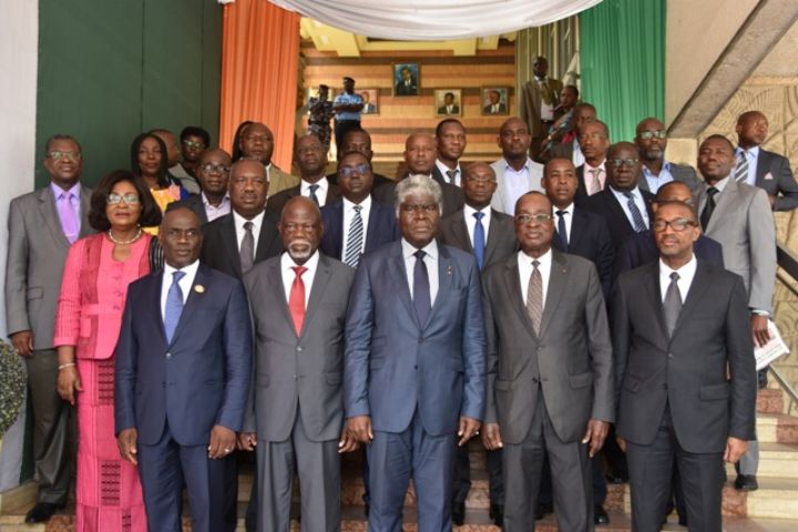 Coopération entre collectivités ivoiriennes: Abidjan accompagne le développement de plusieurs Régions et communes