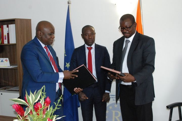 Education/ Signature de convention entre le RCEEDAO et Aide et Action pour le développement du système éducatif ivoirien