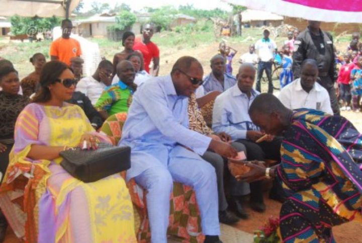 En tournée dans le TONKPI : Mabri inaugure des infrastructures sociales de base