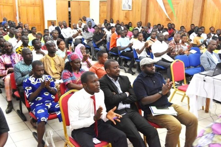 Professionnalisation des organisations de jeunesse : les jeunes du  District d’Abidjan invités à révéler le défit