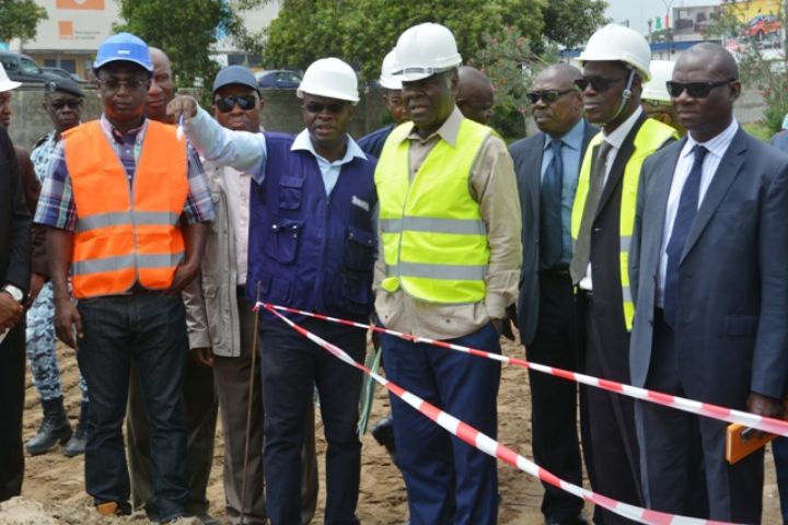 Jeux de la francophonie : le ministre Beugré Mambé visite les différents chantiers