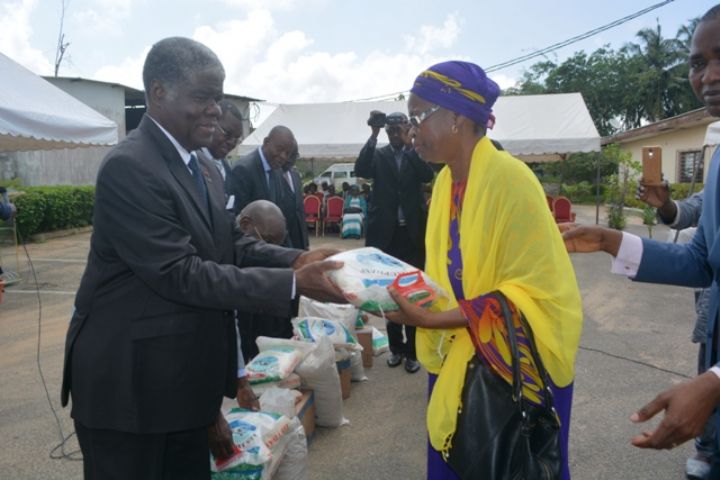 Actions sociales: Mambé fait don de 10 millions de vivres au COSIM
