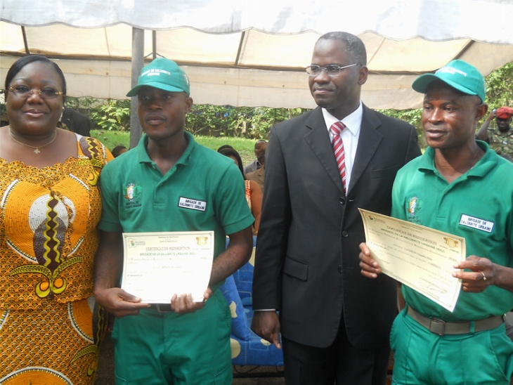 Salubrité/Les rois et chefs traditionnels félicitent Anne Ouloto