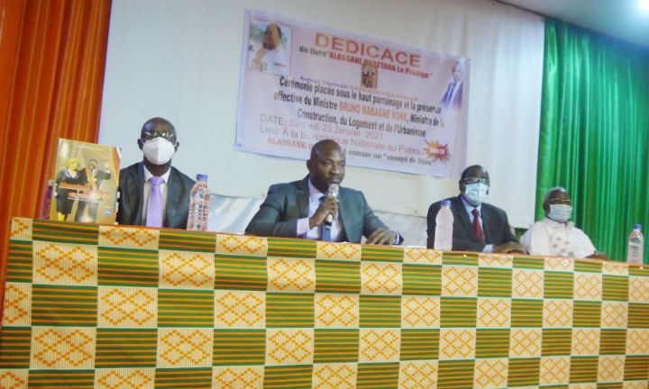 Littérature : « Alassane Ouattara le prodigue », une œuvre pour saluer le travail du président de la République