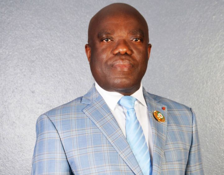 Politique : Denis Kah Zion répond à Anne Ouloto : « Comment Anne Ouloto peut-elle pousser son manque de sagesse à ce point de traiter nous ses frères de terroristes ? »