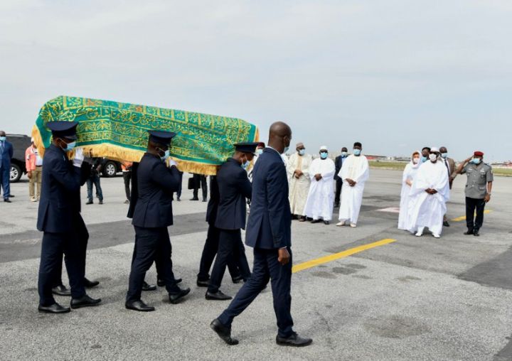 Obsèques du Premier Ministre Amadou Gon Coulibaly : la dépouille transférée à Korhogo