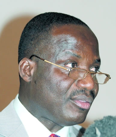 Désiré Tagro aux étudiants venus le soutenir hier à son cabinet: