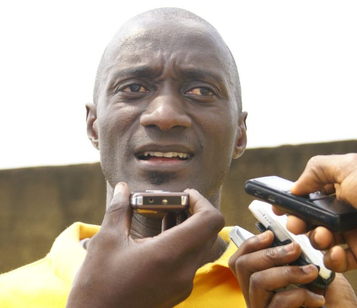 Le président du Sporting Yssouf Diabaté dénonce la signature en catimini de ses joueurs à l’Asec Mimosas