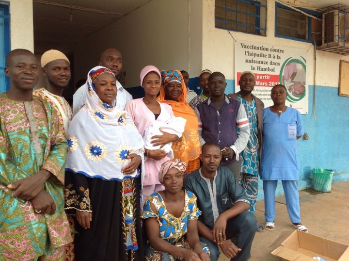 Côte d’Ivoire / Le mouvement islamique Ansar Dine de Niakara fait des dons aux nouveau-nés