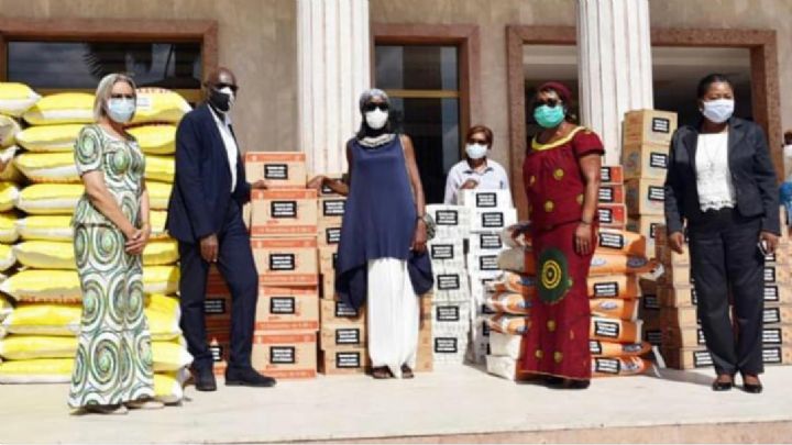 Lutte contre le Covid-19 : Tidjane Thiam fait d’importants dons aux femmes de Cocody