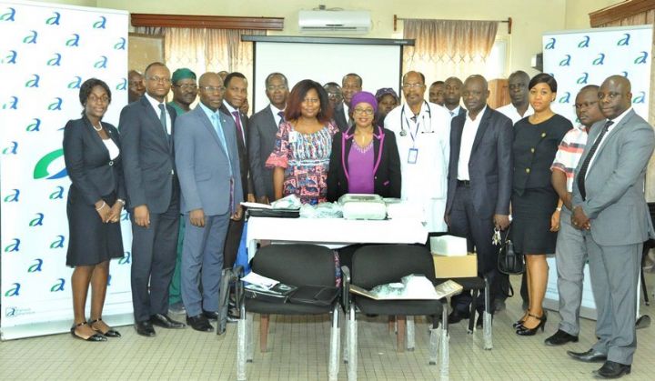 Don de matériel médical au C.N.H.U Hubert Koutoukou Maga de Cotonou (Bénin) : Banque Atlantique concrétise son engagement