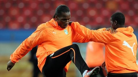 Football/ Avant le mercato et la CAN 2012, les soucis de Drogba, Kolo et Kalou