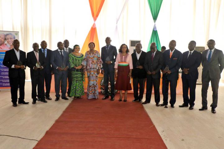 Education :  56 agents admis à faire valoir leur droit à la retraite honorés