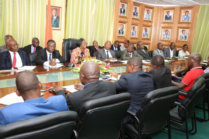 Négociations entre le Ministère et les syndicats de l’enseignement primaire: mise en place d’un cadre d’échanges pour recevoir les propositions