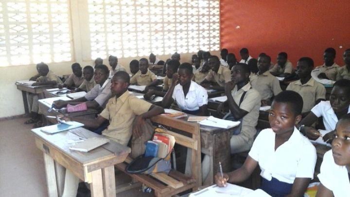 Côte d’Ivoire / Une élève manque d’accoucher en plein cours au lycée municipal de Niakara