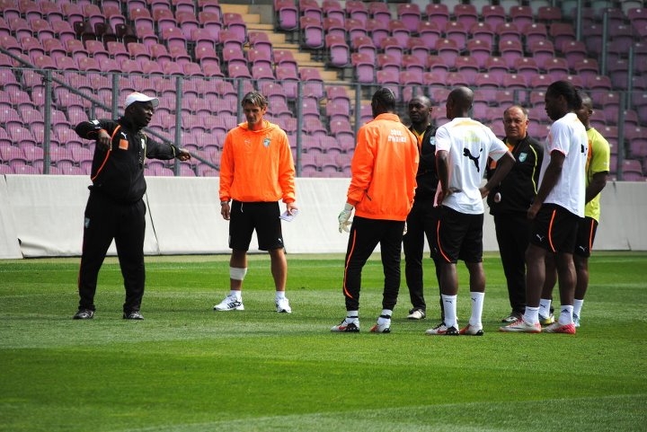 ASD doit vraiment mettre les points sur les « i » !