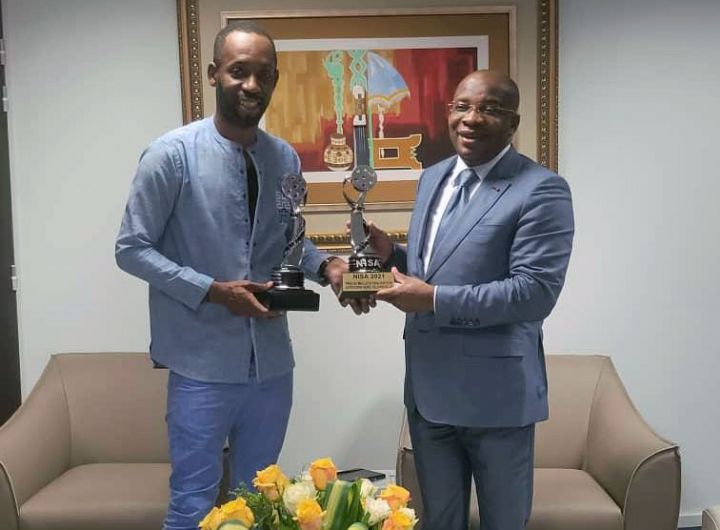 Cinéma / Lauréat de plusieurs prix : Le réalisateur ivoirien Erico Sery reçu par le ministre du Tourisme et des loisirs