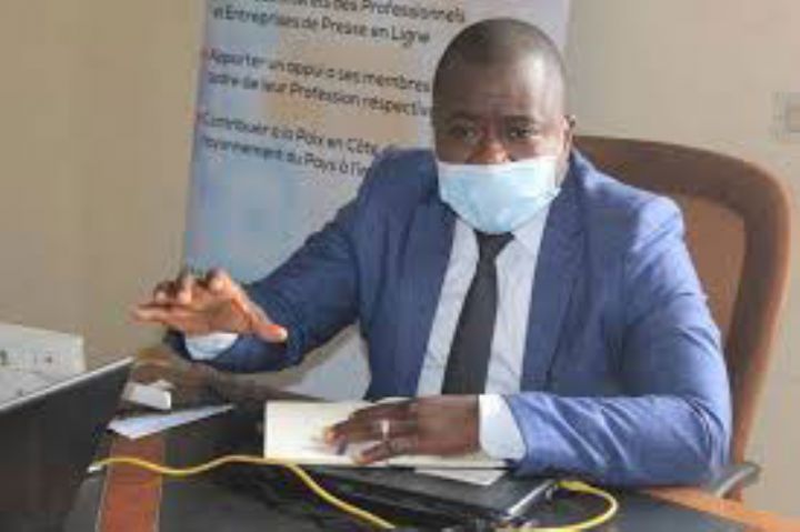 Fake news: l’Etat ivoirien invité à faire