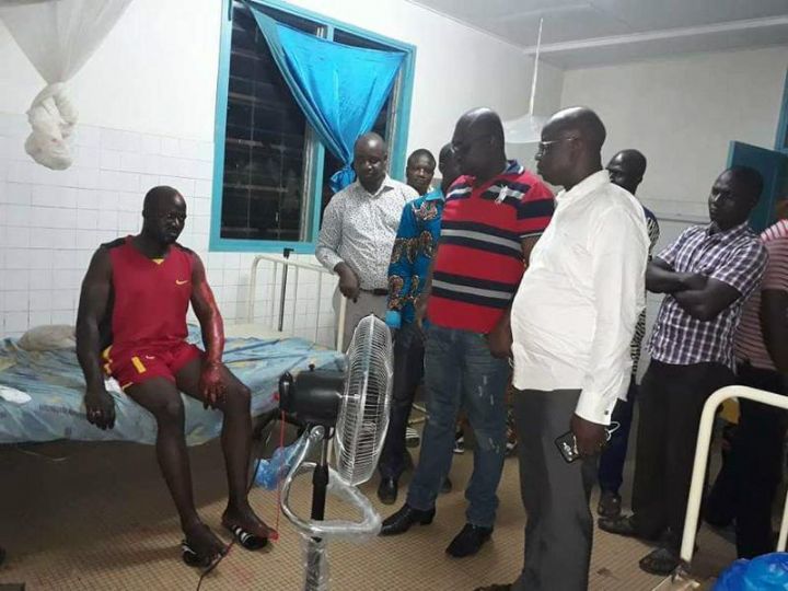 Bouaké/Drame à Tollakouadiokro : Le Ministre Amadou KONE soutient la famille éplorée