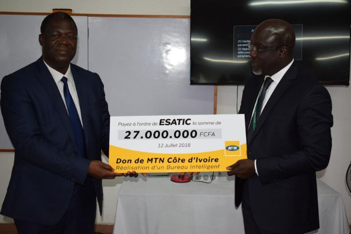 Déploiement de systèmes domotiques pour habitations ‘’intelligents’’ : 27 millions de F CFA offerts à l’ESATIC pour le financement d’un incubateur