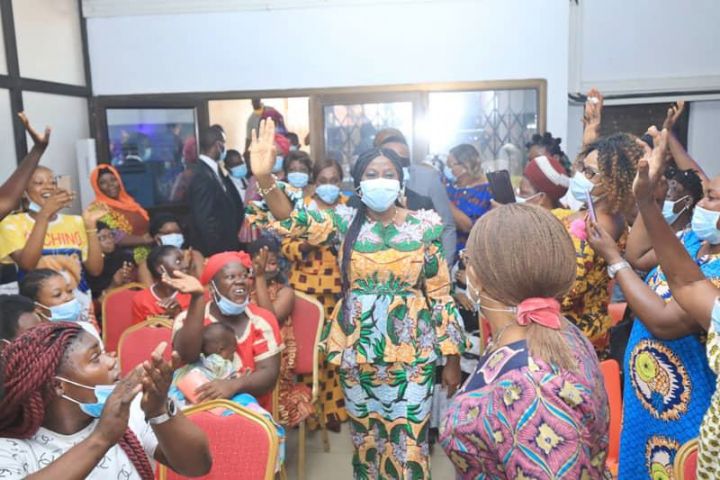 Présidentielle 2020: les Amazones du Fpi choisissent Alassane Ouattara