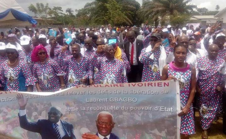 Interdite mais tenue, la fête du FPI-Sangaré à Akouré fait réagir les Ivoiriens