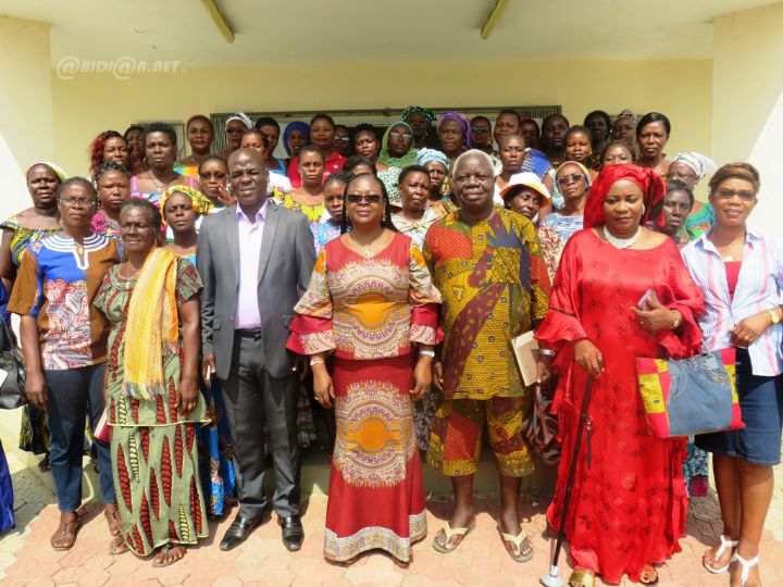 Célébration de la femme rurale: Une cinquantaine de femmes de Songon formées aux principes de l’autonomisation