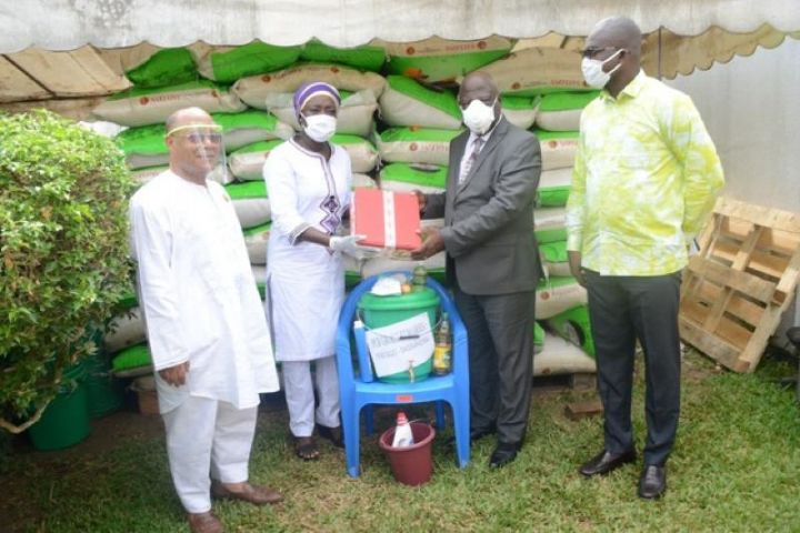 Coronavirus/ prévention : Les régions du Cavally, du Goh, du Gboklè et la ville de Tengrela reçoivent leurs kits de la Ministre Mariatou Koné.