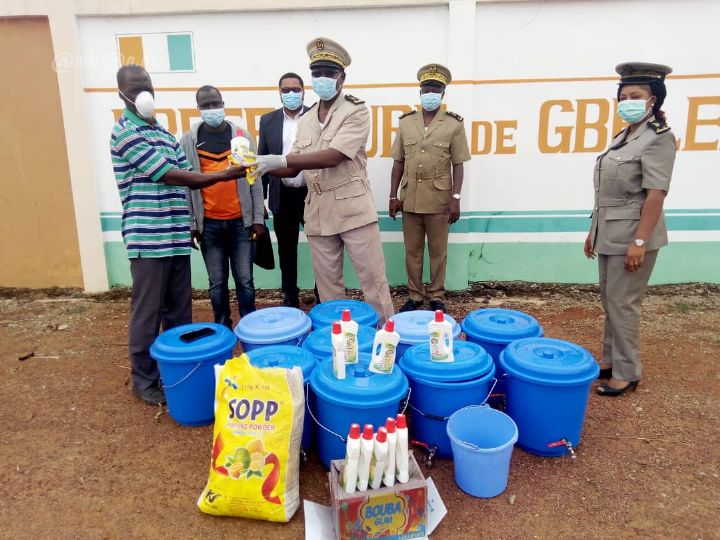 Lutte contre le COVID-19 : du matériel d’hygiène aux populations de Gbéléban