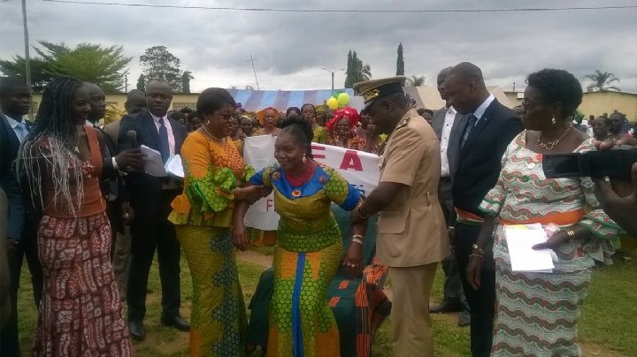 La présidente de la fédération des associations féminines de Ouaragahio investie