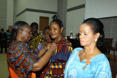 Martyres d’Abobo : Qui sont les femmes décorées par Henriette Diabaté ?