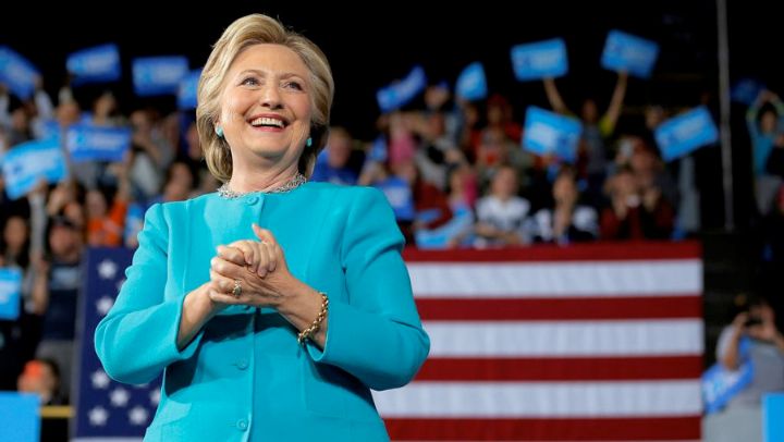 International/Aux USA, le FBI maintient sa recommandation de ne pas poursuivre Clinton dans l’affaire des e-mails