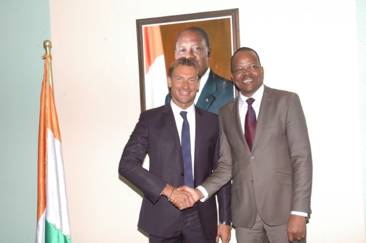 Football/Eléphants :Hervé Renard présenté au Ministre Lobognon