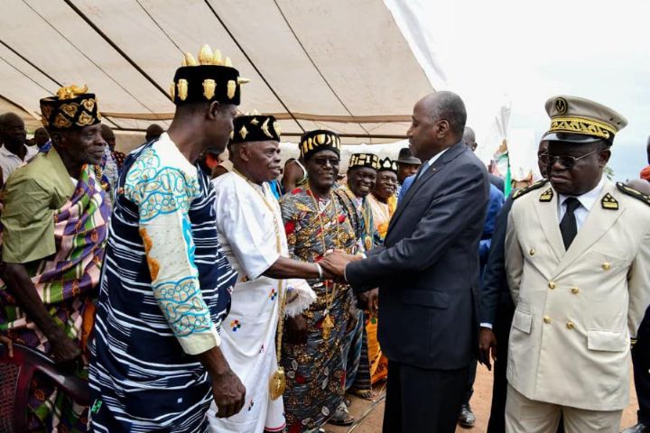 Hommage : le Premier Ministre Amadou Gon Coulibaly salue le soutien des populations de la région du Bélier à la politique de développement du Chef de l’Etat