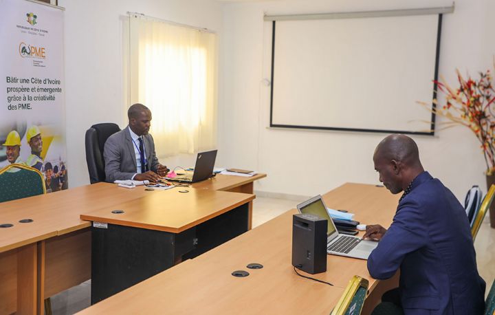 L’Agence CI PME forme les TPE agroalimentaires et du tourisme aux normes d’hygiène et de salubrité à surveiller en cette période de Covid-19