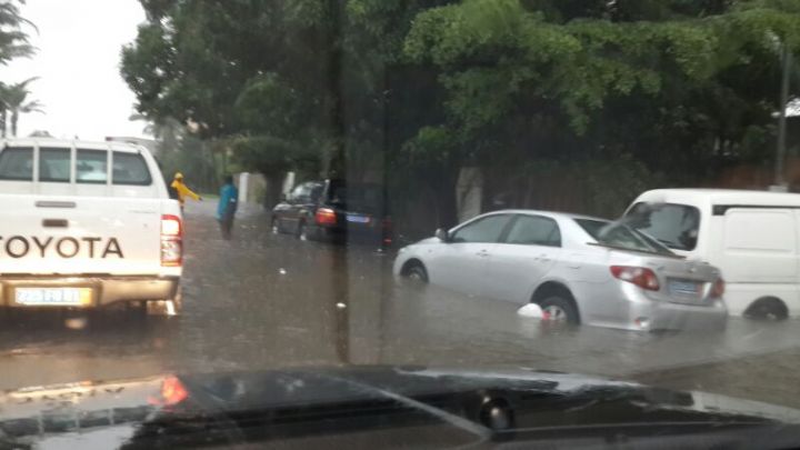 Abidjan Sud / Conséquences de la pluie diluvienne d’hier : des embouteillages monstres paralysent la circulation