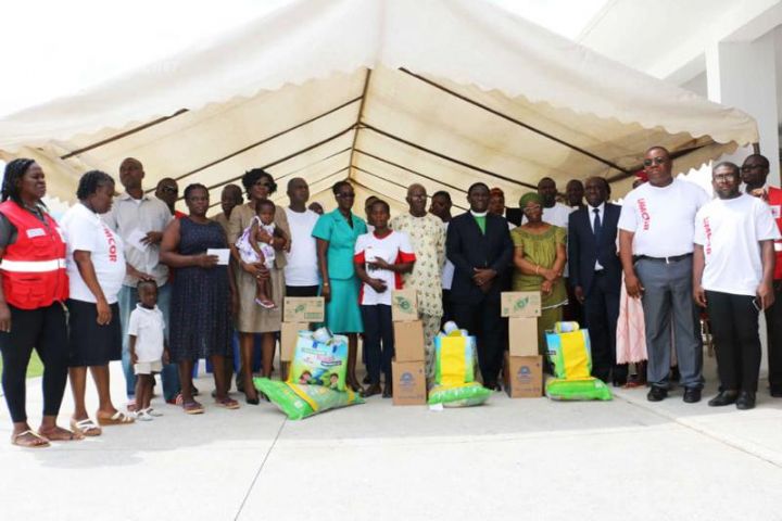 Solidarité : l’Eglise Méthodiste Unie Côte d’Ivoire vient en aide à 62 familles des inondations de juin