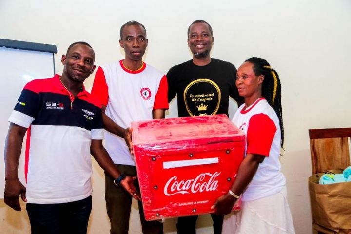 ESPOIR 2000 et SOLIBRA donnent de l’espoir aux femmes