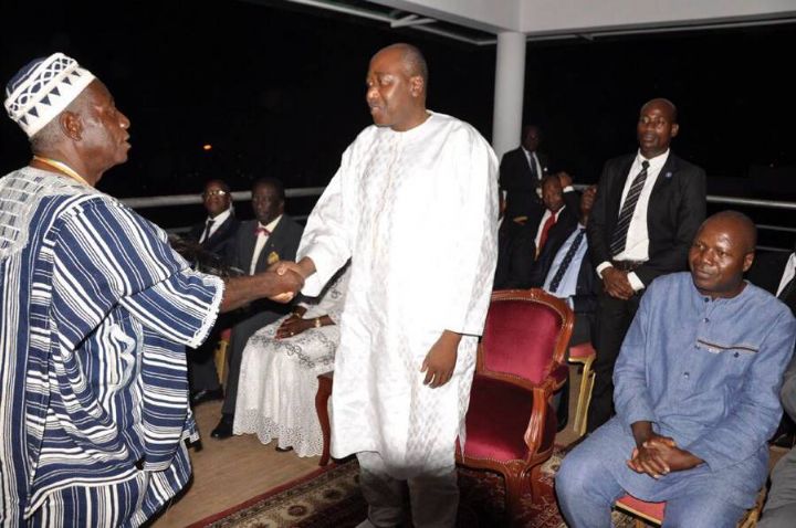 Le Premier Ministre Amadou Gon Coulibaly annonce aux chefs traditionnels la construction du nouveau CHR de Man