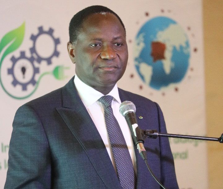 Le ministre Sangafowa prône ‘’l’amélioration équitable des revenus des acteurs de la chaîne des valeurs du cacao’’ en Côte d’Ivoire