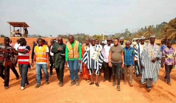 Axe Blolequin-Toulepleu-Frontière Libérienne/ Denis KAH ZION (Maire):