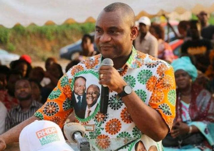 Installation officielle des instances régionales, de la coordination du mouvement sur  les Traces d’Houphouet- Boigny pour le RHDP de Gbêkê le 23 mars 