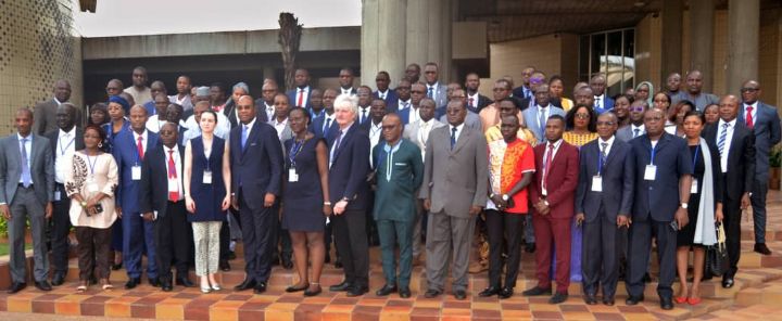 La CRRH-UEMOA outille ses banques actionnaires sur le risque environnemental et social des prêts à l’habitat dans l’UEMOA (Communiqué)