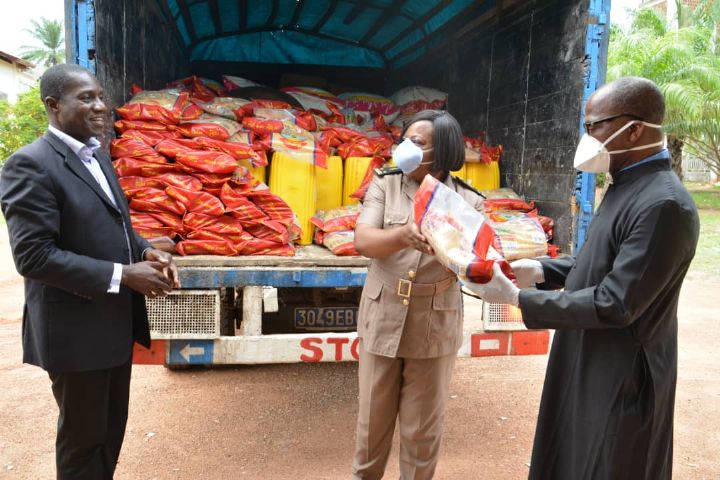 Réligion: le ministre Koné Bruno soutient la communauté chrétienne de Katiola