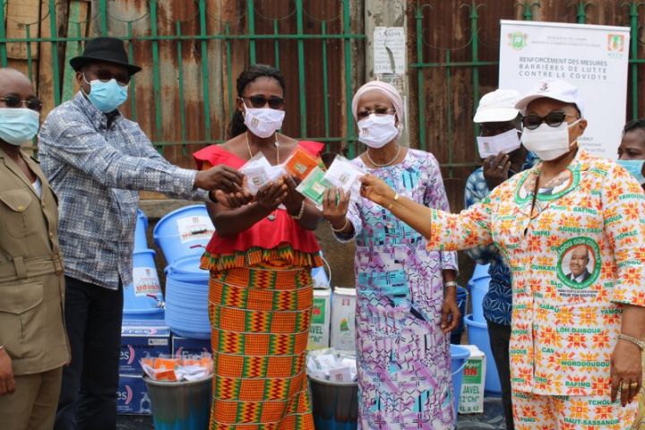 COVID-19 : la ministre Ramata Ly-Bakayoko lance l’opération